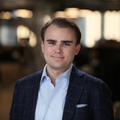 Headshot of Ethan Woolley