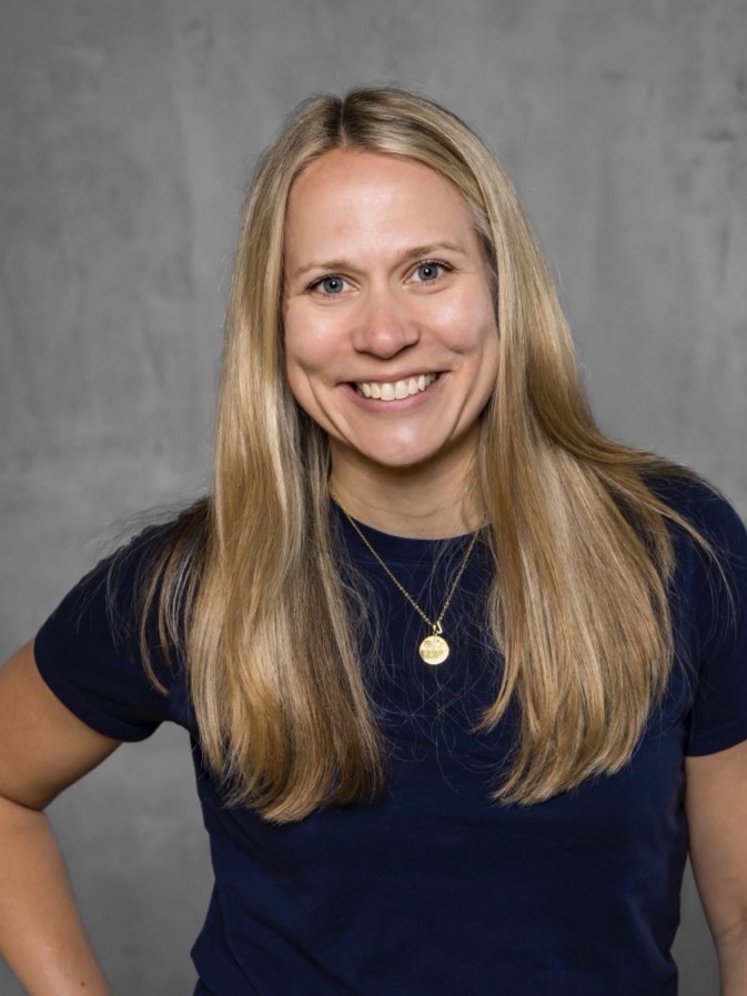 Headshot of Jenn Hawthorne